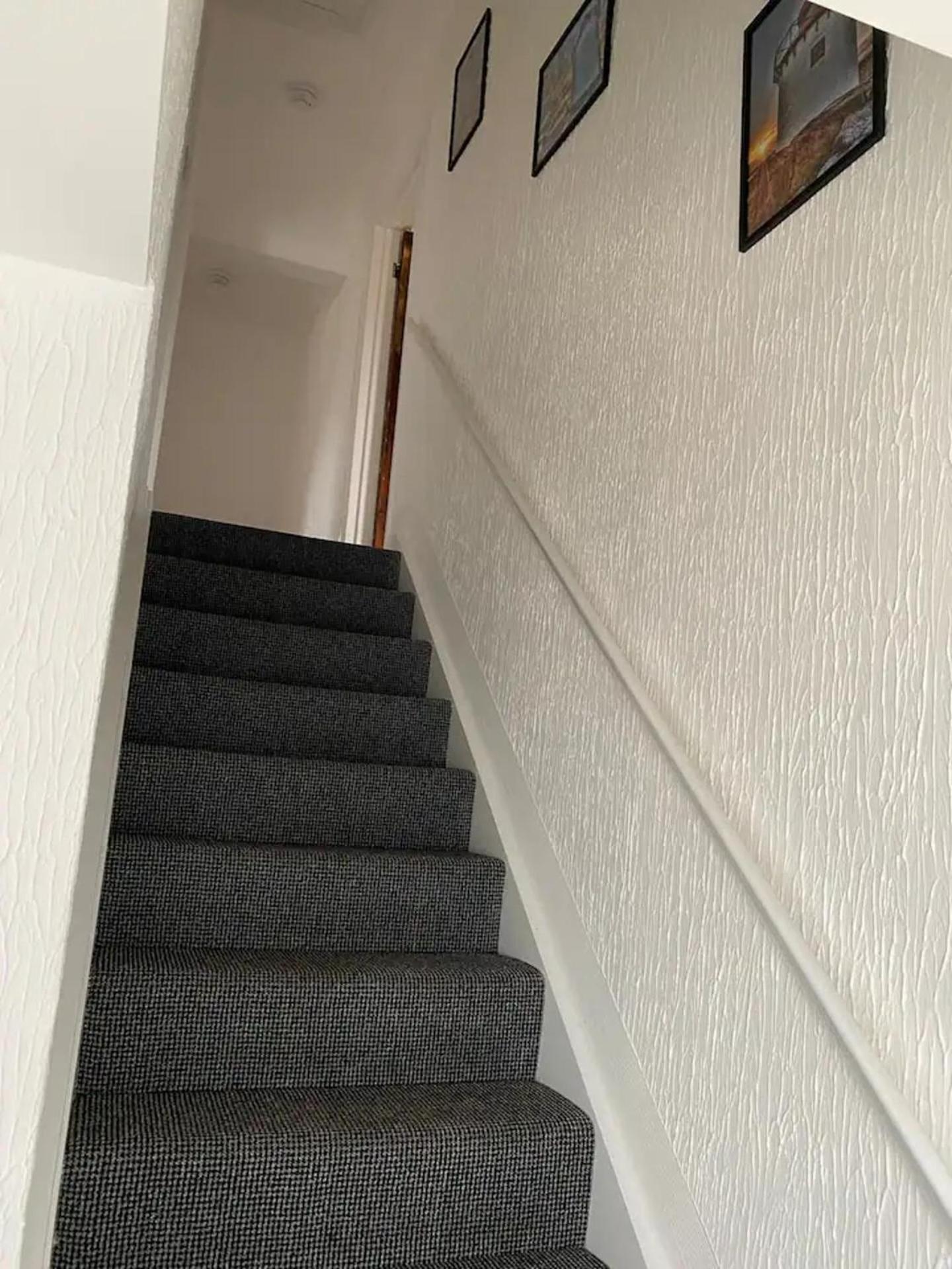 2 Bed-Sleeps 4-Sea View-Pet Friendly-Parking Apartment Llanelli Bagian luar foto